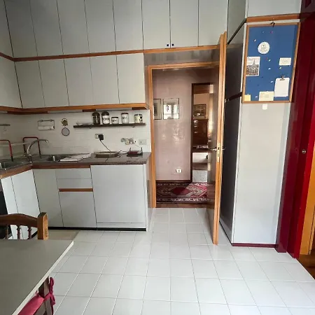Centro Storico Torino, Posto Auto E Ascensore, Casa Di Charme Lägenhet